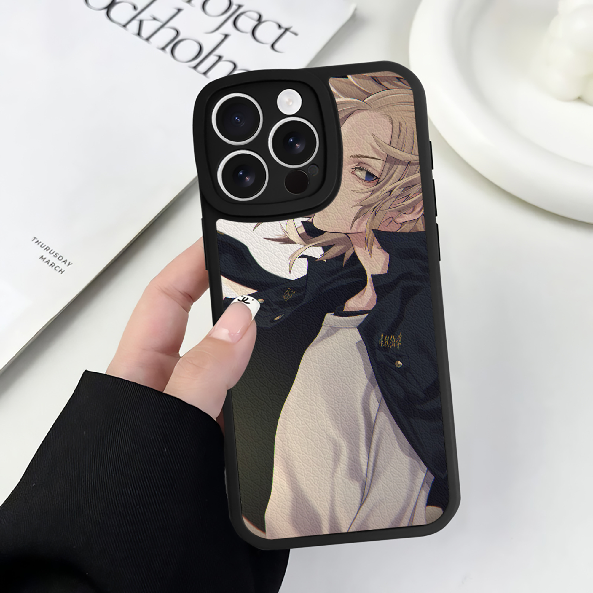 （画像用） 東京リベンジャーズ Tokyo Revengers 【iPhone 16シリーズ対応】シリコンスマホケース（レザー調） 材質：シリコン